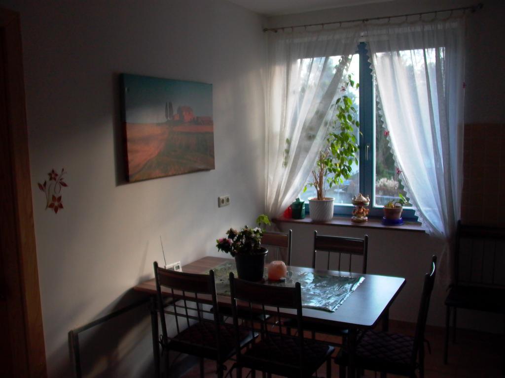 Gaestezimmer Ferienwohnung Villa Alexa, Mit Wallbox Woltersdorf  Szoba fotó